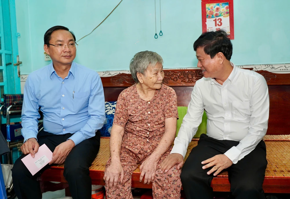 Trung tâm Phục vụ hành chính công (3).jpg