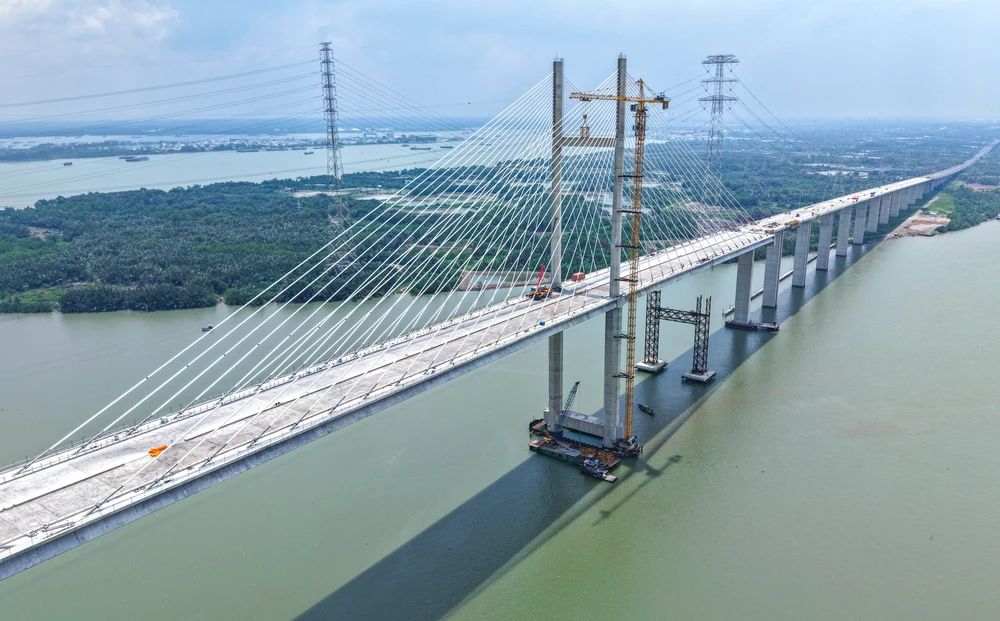 cầu Bình Khánh (2).jpg