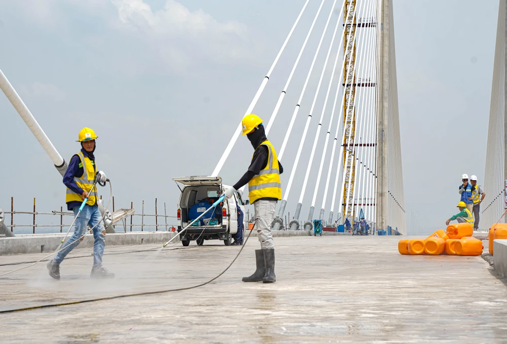 cầu Bình Khánh (3).jpg