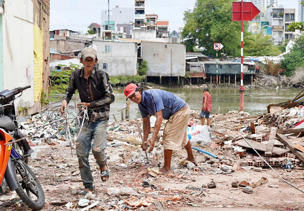 bờ Bắc Kênh Đôi (17).jpg