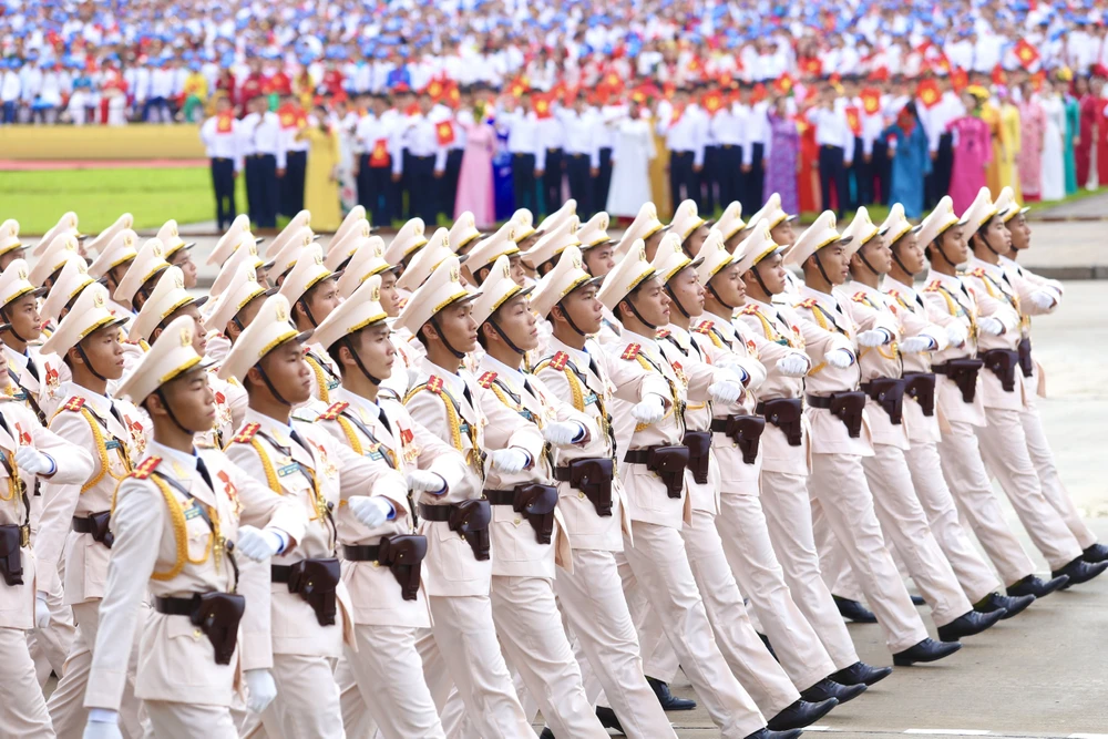 TỔNG DUYỆT DIỄU BINH (1).jpg