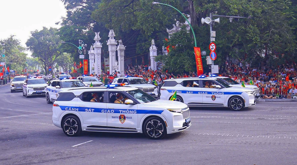 QUỐC KHÁNH 2-9-2.jpg