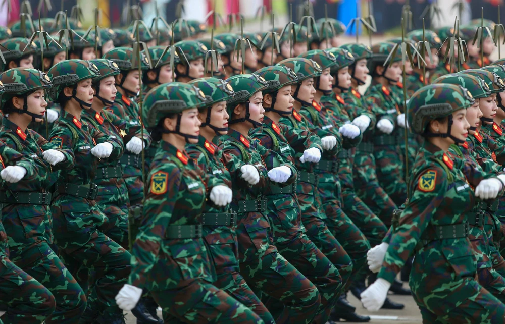 'bóng hồng thép' (20).jpg