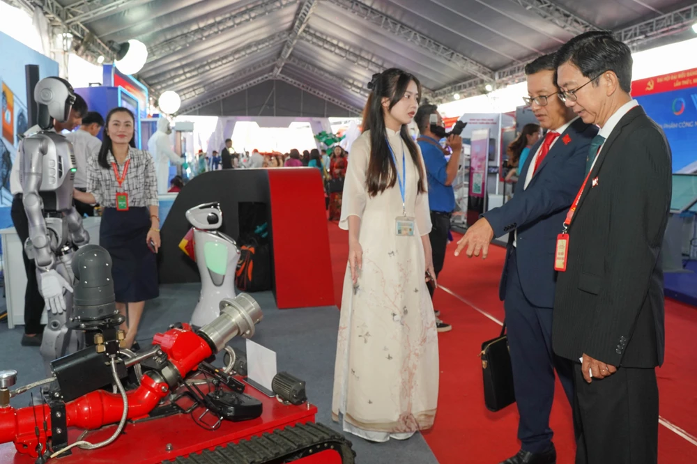 Đại hội Đảng bộ TP.HCM (15).jpg