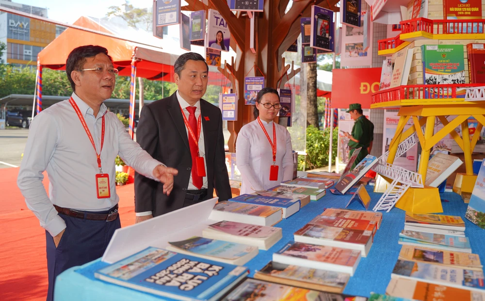 Đại Hội Đảng bộ TP.HCM (3).jpg