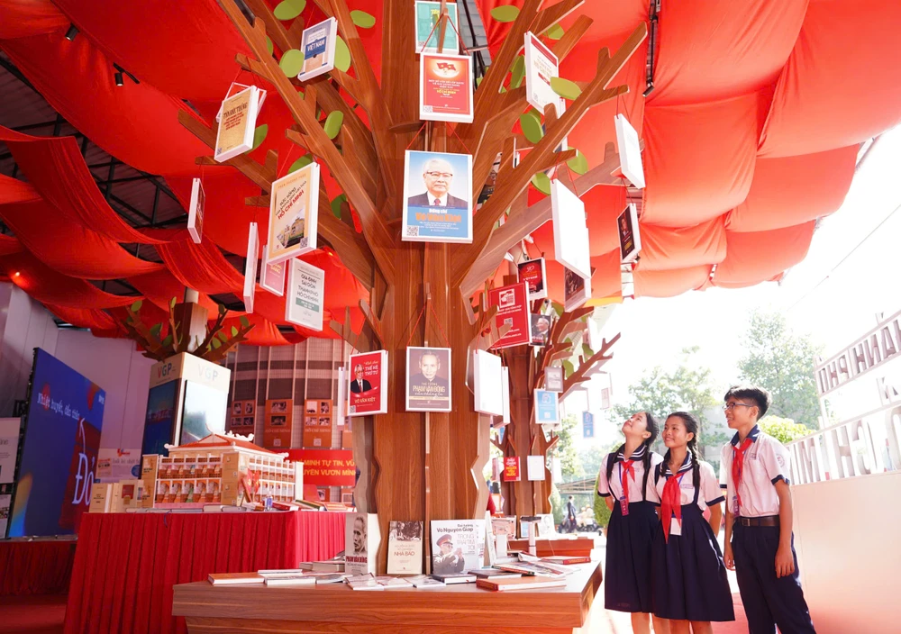 Đại Hội Đảng bộ TP.HCM (5).jpg