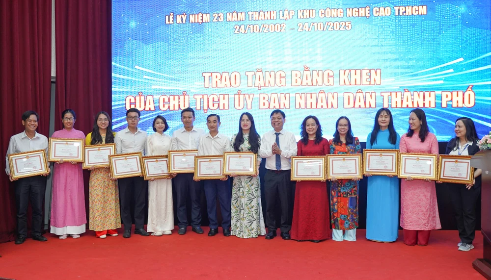 Khu Công nghệ cao (17).jpg