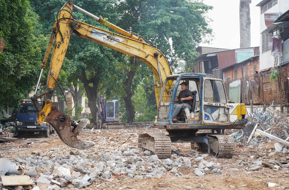 đường Lý Thái Tổ (27).jpg