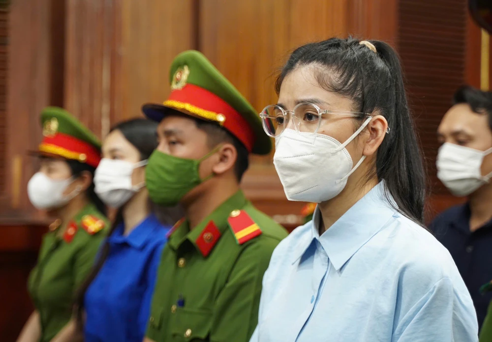 THÙY TIÊN (28).jpg