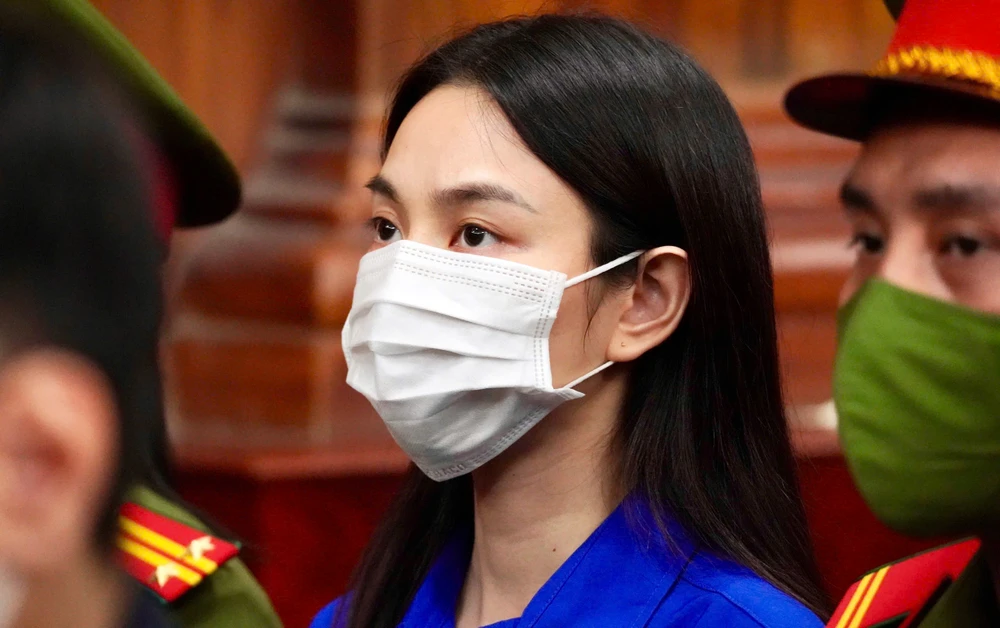 THÙY TIÊN (36).jpg