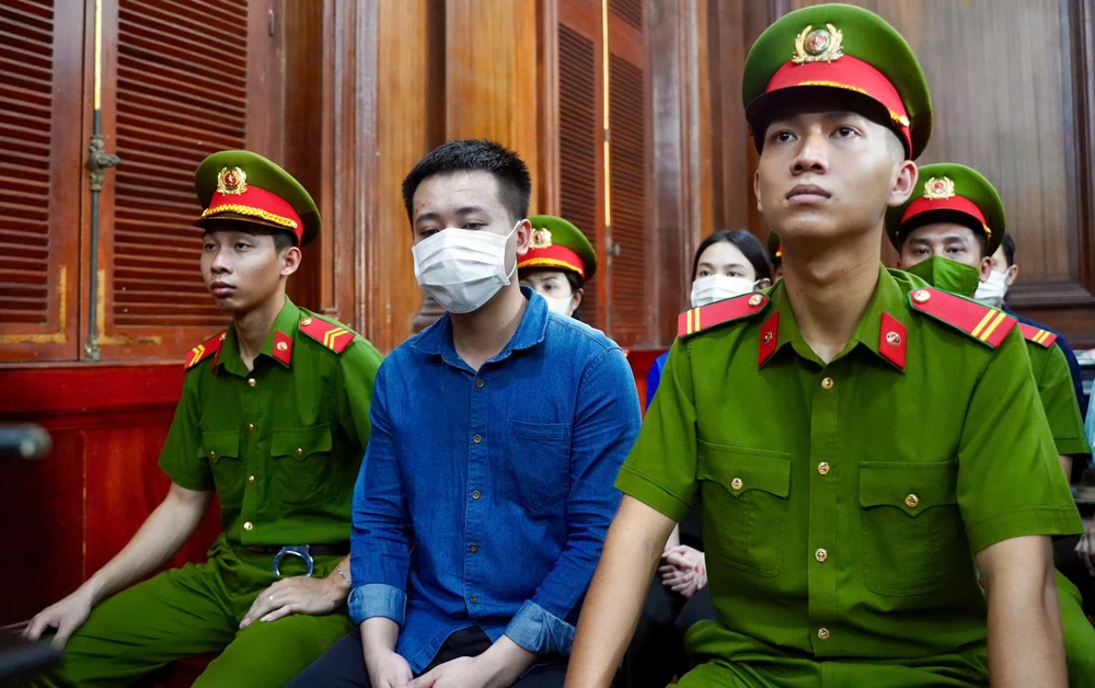 THÙY TIÊN (38).jpg