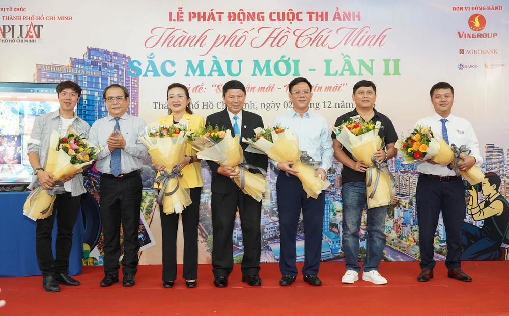 TP.HCM -SẮC MÀU MỚI MÙA 2 - THUẬN VĂN (16).jpg