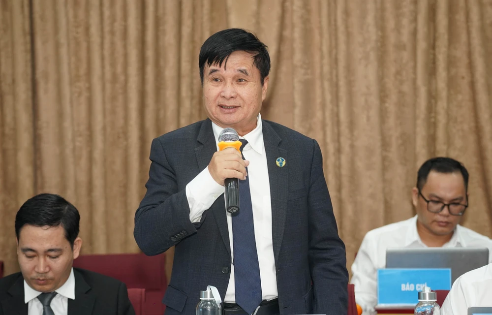 Tọa đàm - ĐT Luật ở Việt Nam hiện nay - Thuận Văn (17).jpg