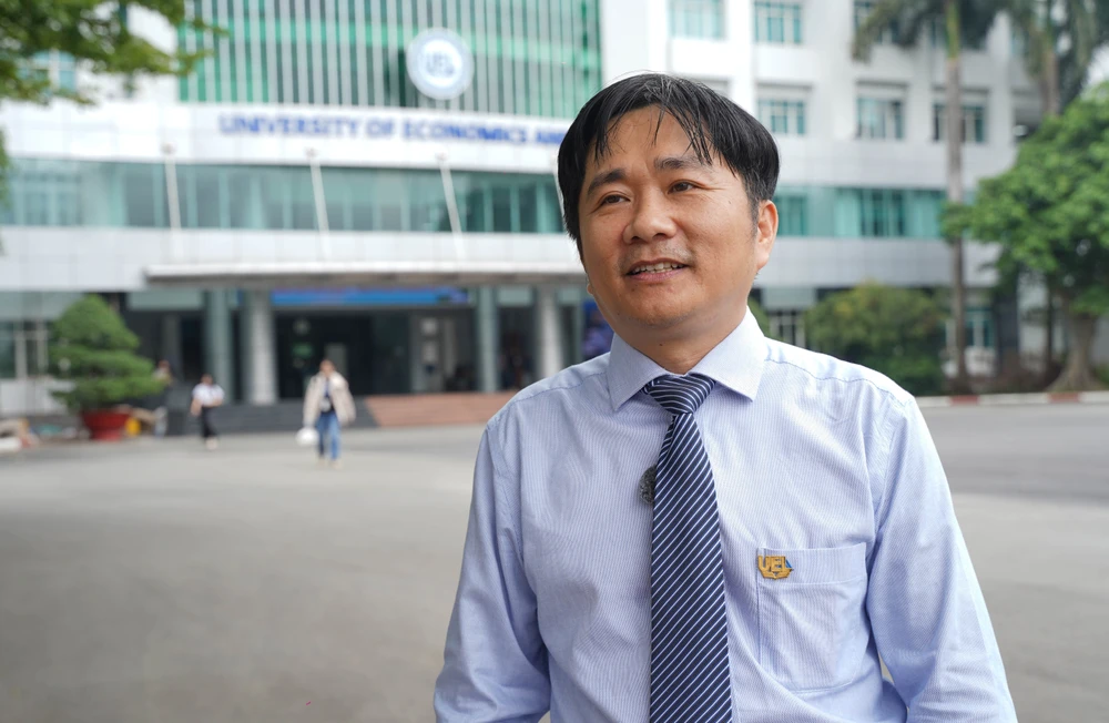 Trường Đại học Kinh tế - Luật (28).jpg