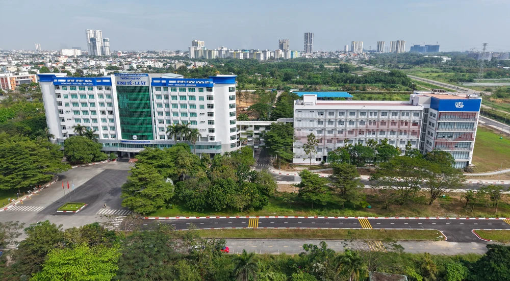 Trường Đại học Kinh tế - Luật (3).jpg