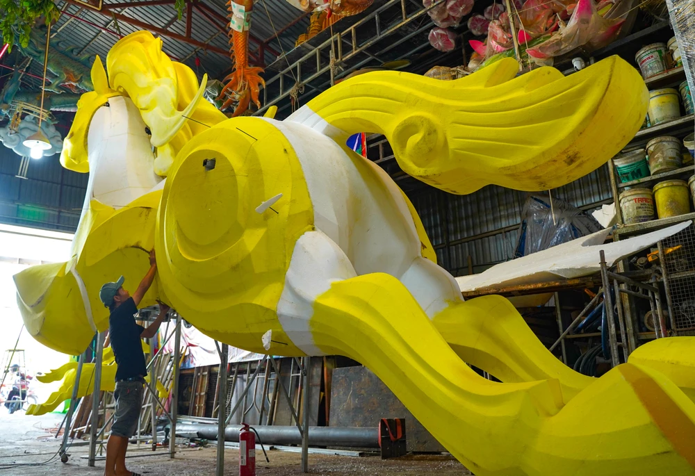 đường hoa Nguyễn Huệ (11).jpg