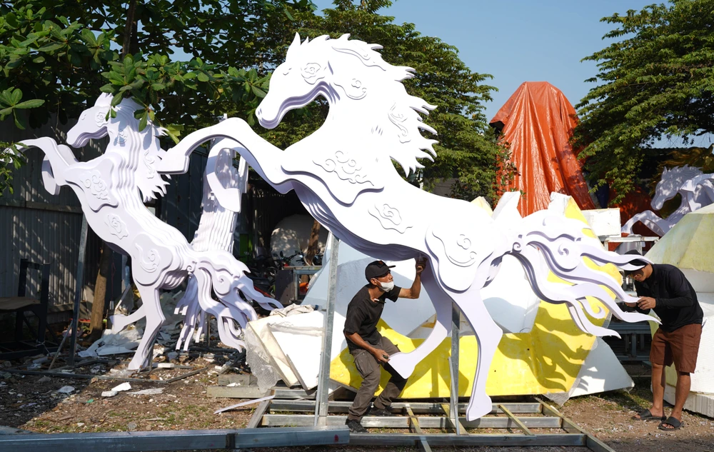 đường hoa Nguyễn Huệ (19).jpg