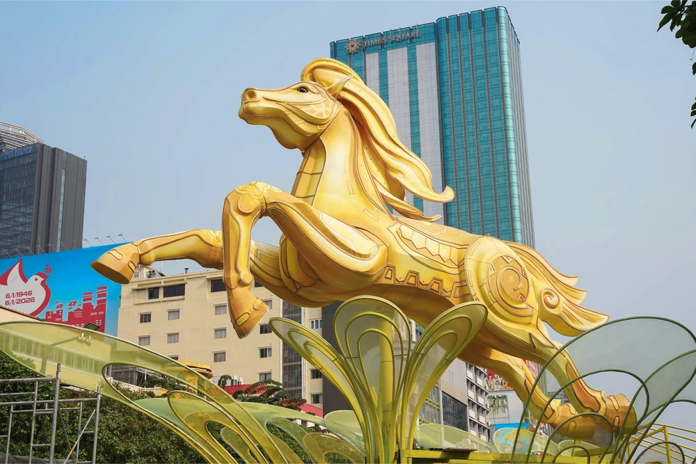 đường hoa Nguyễn Huệ.png