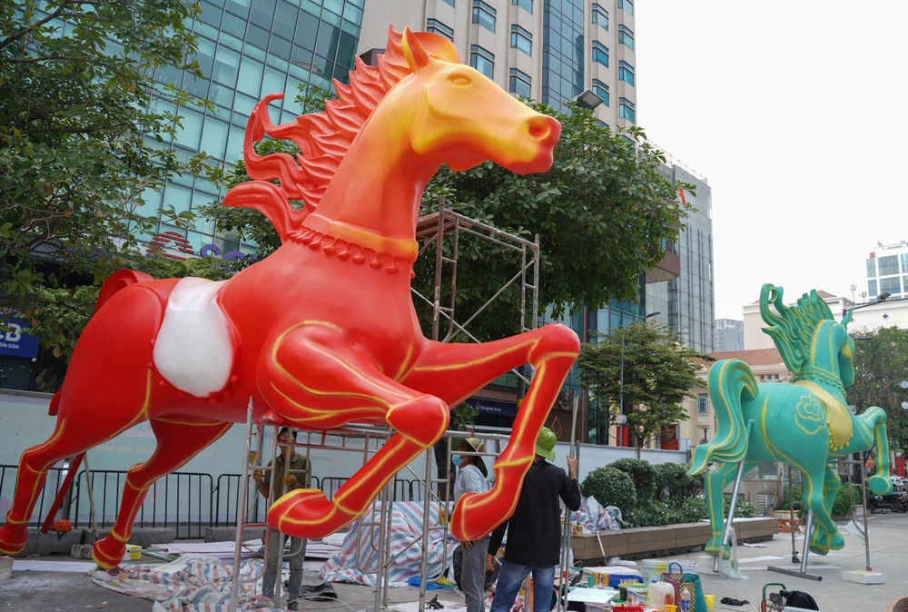 đường hoa Nguyễn Huệ (30).jpg