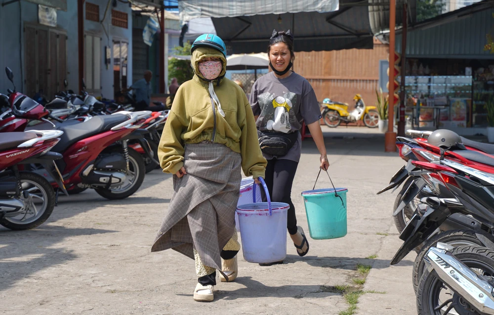 ông Công ông Táo (2).jpg