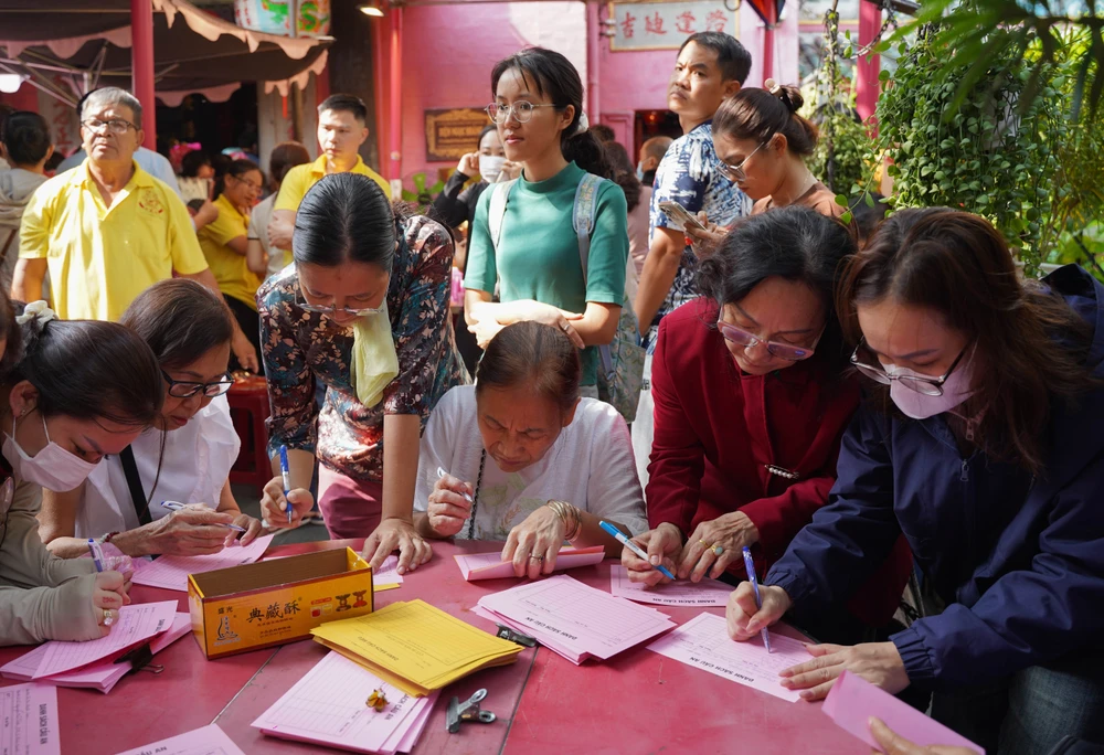 chùa Ngọc Hoàng (13).jpg