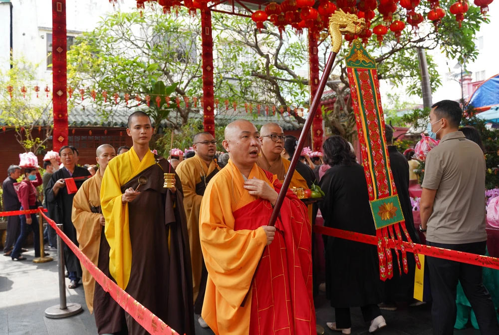 chùa Ngọc Hoàng (21).jpg