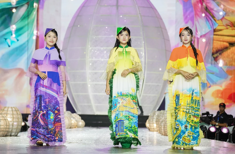 Lễ hội áo dài (13).jpg