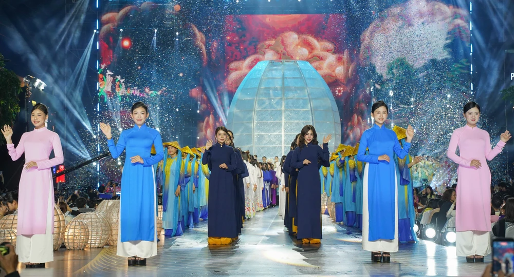 Lễ hội áo dài (26).jpg