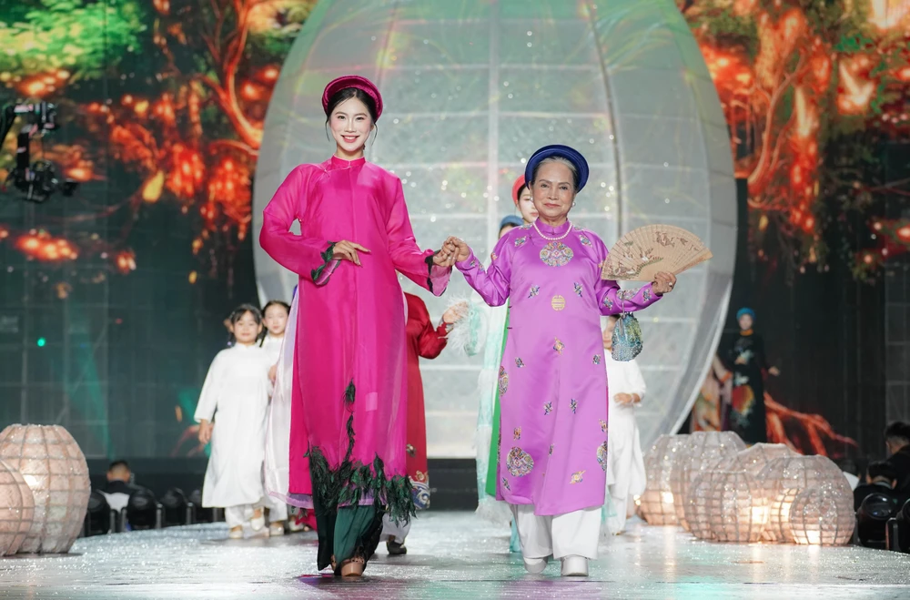 Lễ hội áo dài (28).jpg