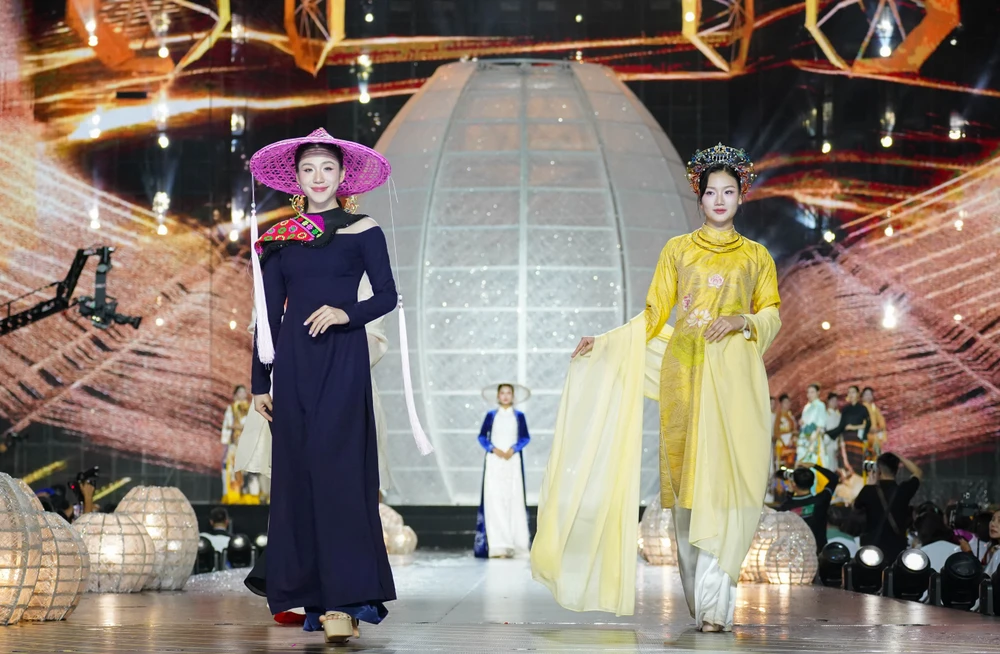 Lễ hội áo dài (35).jpg