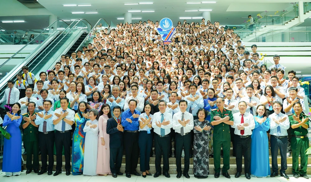 đại biểu Quốc hội (2).jpg