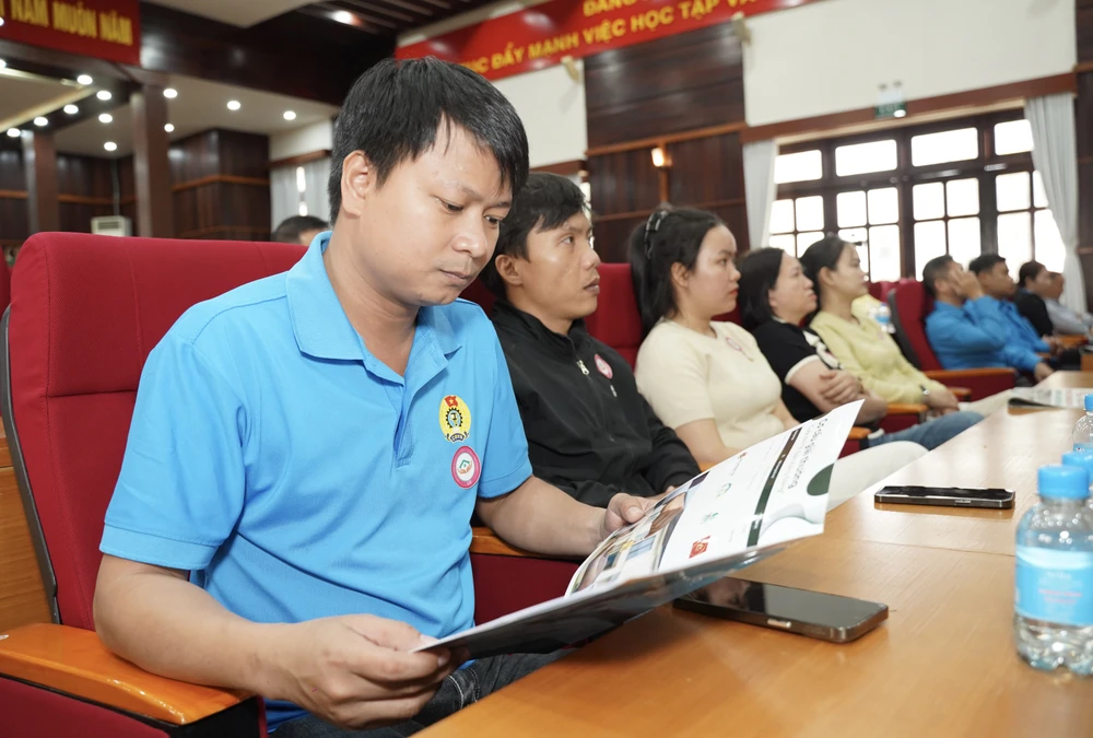 An cư cùng người lao động (50).JPG