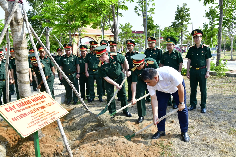 Đại tướng Nguyễn Trọng Nghĩa (2).JPG