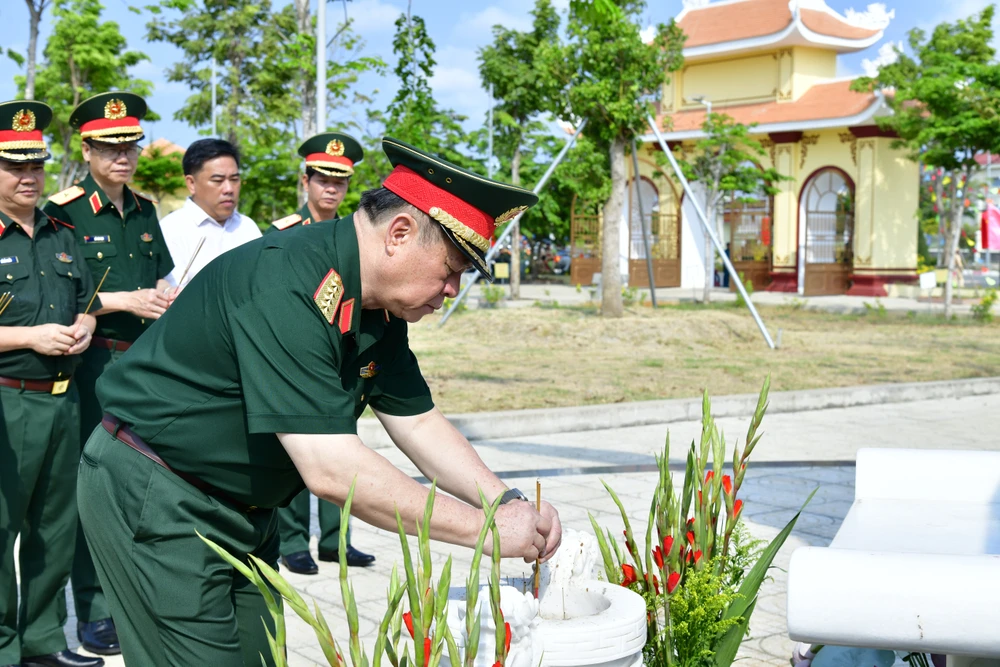 Đại tướng Nguyễn Trọng Nghĩa (5).JPG