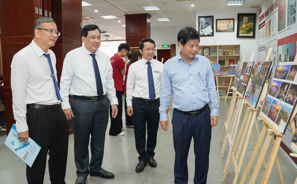 TP.HCM - Sắc màu mới.jpg