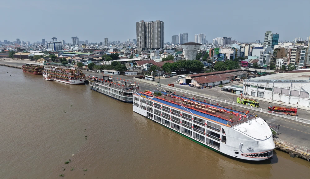 công trình quy mô lớn (3).jpg