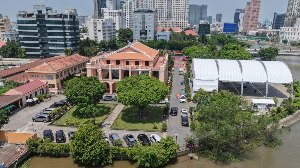 công trình quy mô lớn.jpg