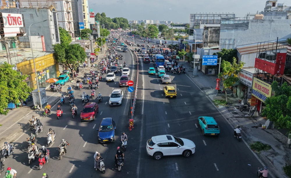 đường Cộng Hòa (5).jpg