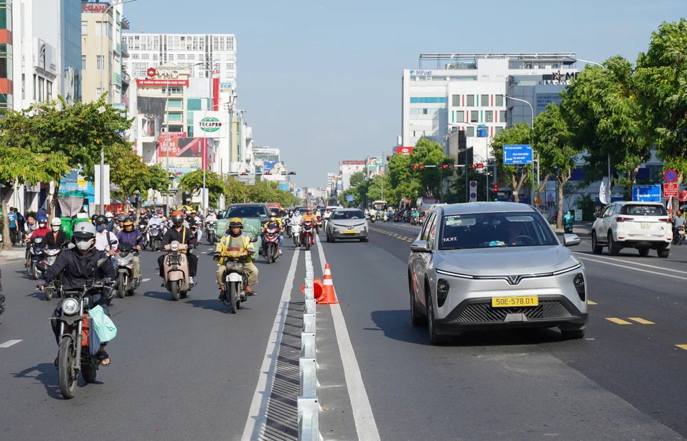 đường Cộng Hòa (8).jpg