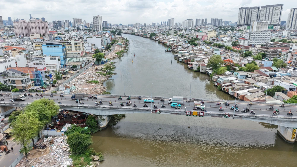 bờ Bắc kênh Đôi (23).jpg