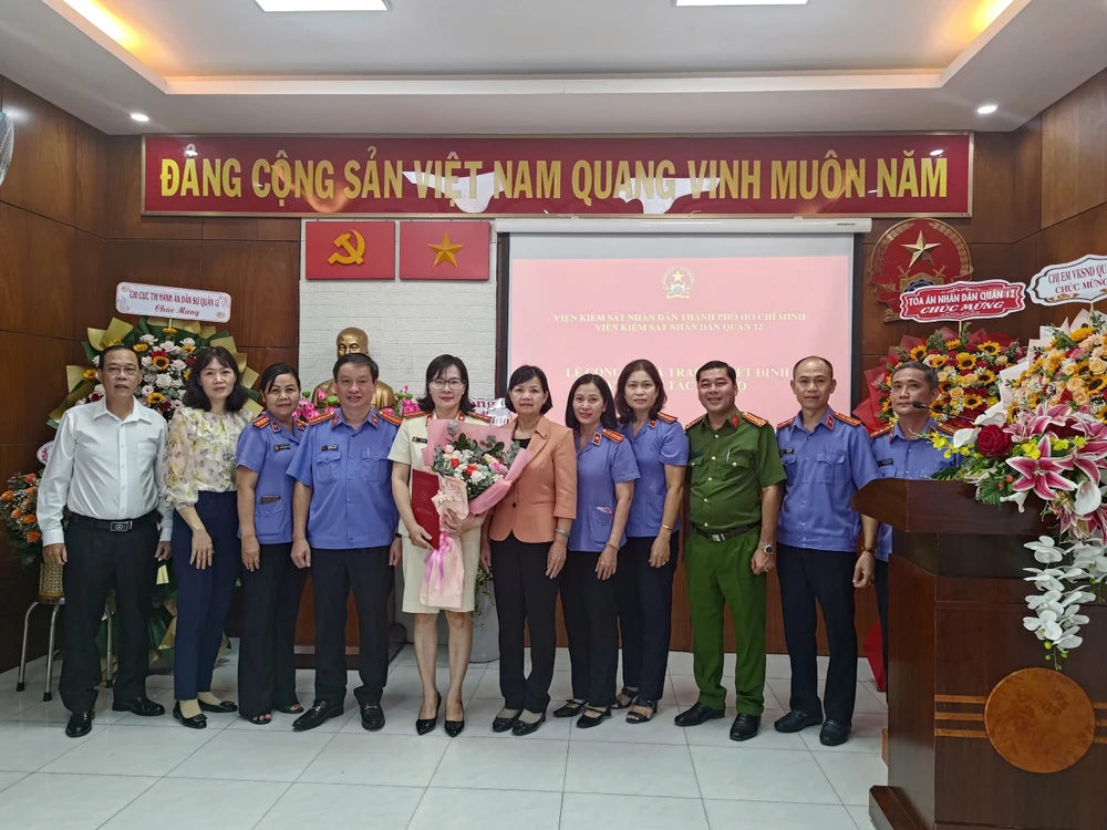 VKSND TP.HCM bổ nhiệm nhiều lãnh đạo