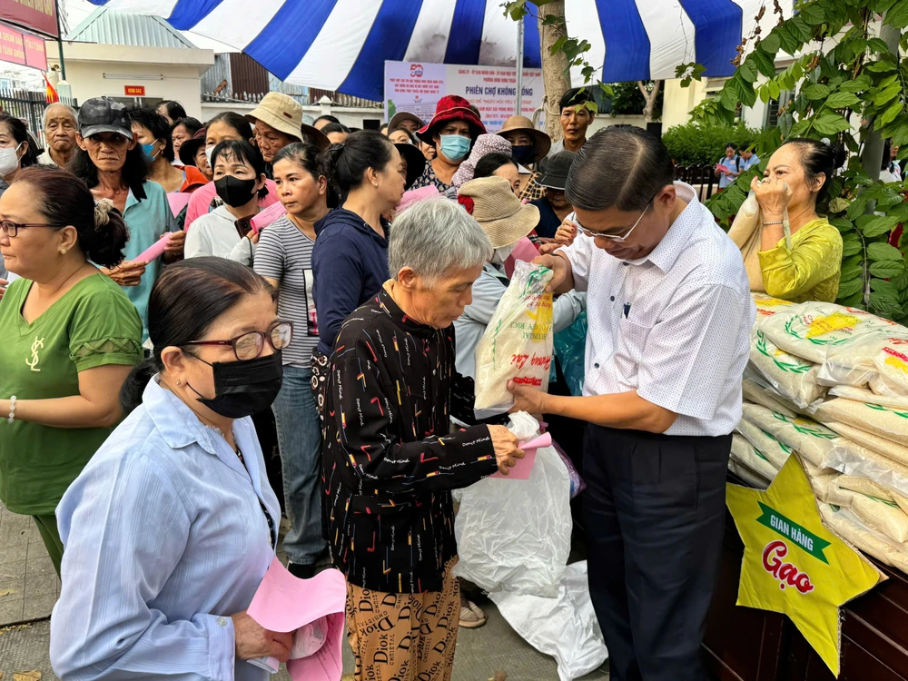 phiên chợ 0 đồng