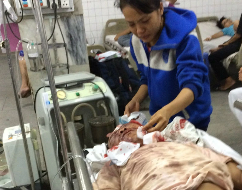 Ẩu đả dữ dội vì... cái đầu trâu ảnh 1