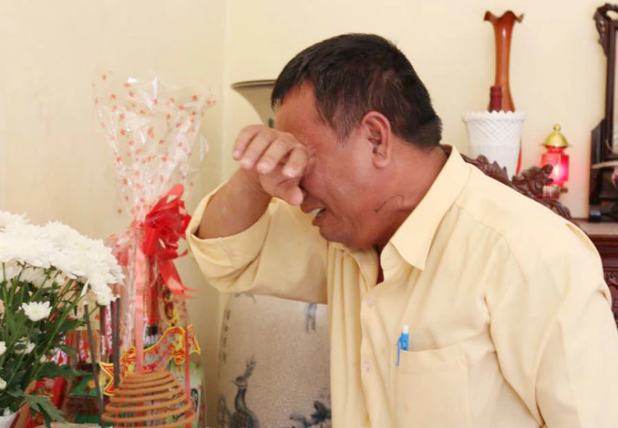 Kỷ luật vợ chồng bác sĩ vụ bé trai co giật rồi tử vong ảnh 1