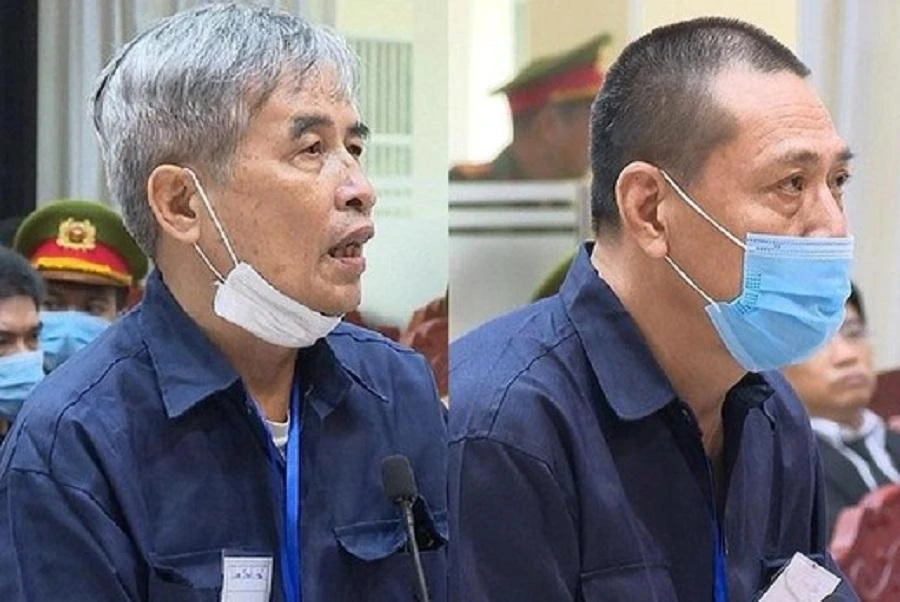 Các bị cáo Phan Thanh Hữu, Đào Ngọc Viễn tại tòa. Ảnh: VH.