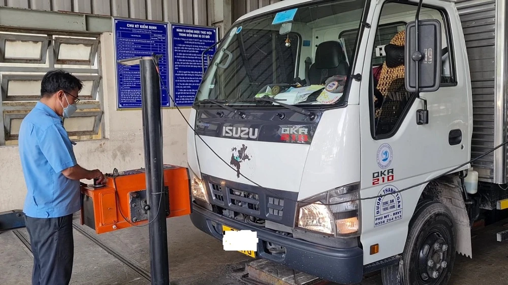 Hiện trên địa bàn tỉnh Đồng Nai có 4 Trung tâm Đăng kiểm xe cơ giới hoạt động. Ảnh: VH.