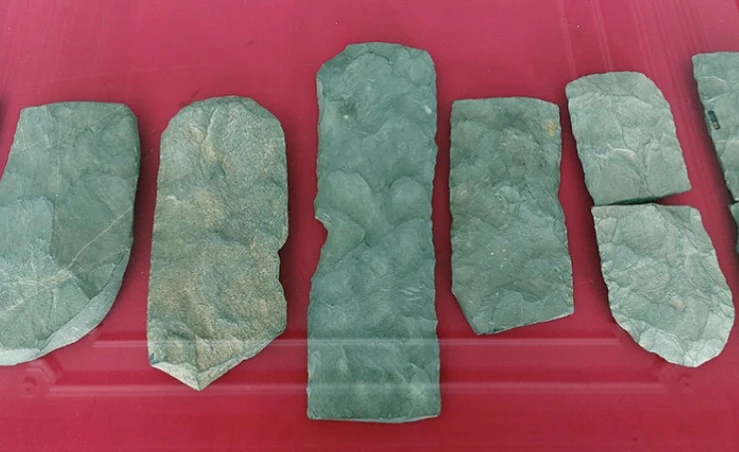 Bộ sưu tập đàn đá Bình Đa đang được lưu giữ tại Bảo tàng Đồng Nai. Ảnh: VH.