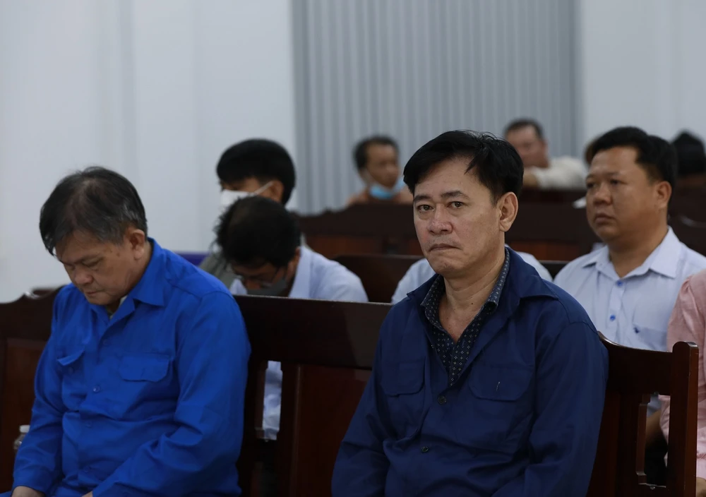 Các bị cáo tại tòa. Ảnh: VH. Các bị cáo tại tòa. Ảnh: VH.