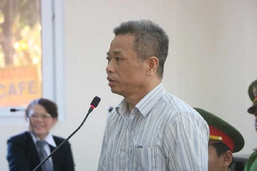 Bị cáo Khanh tại phiên tòa xét xử sơ thẩm TAND tỉnh Bình Dương. Ảnh: LA