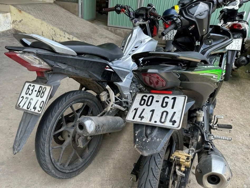 Xe máy của nhóm cướp giật làm phương tiện gây án. Ảnh: CA.